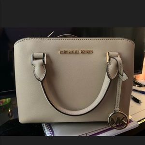 Michael Kors tan purse small